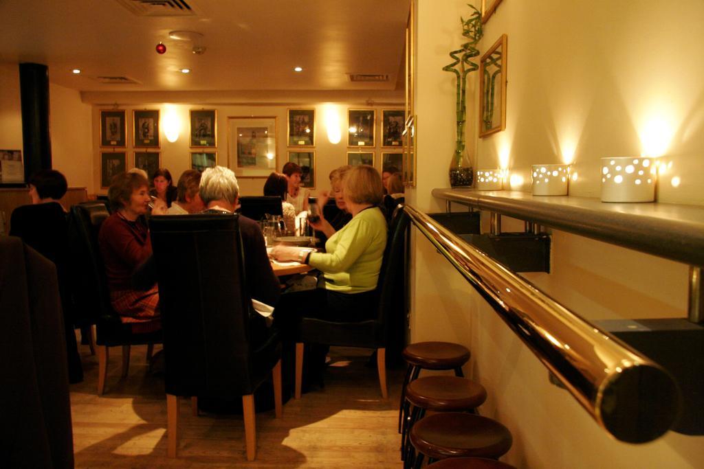 The Pipers' Tryst Hotel Glasgow Dış mekan fotoğraf