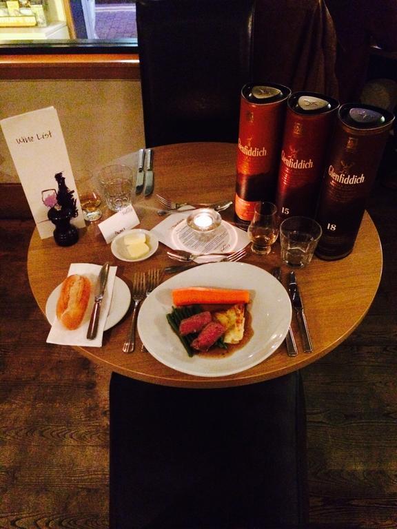 The Pipers' Tryst Hotel Glasgow Dış mekan fotoğraf